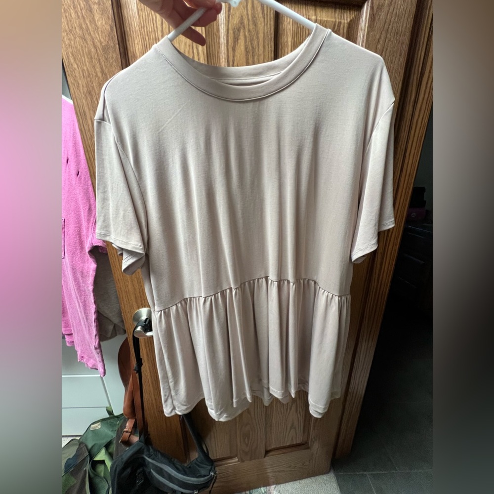 THREE AE babydoll soft tees